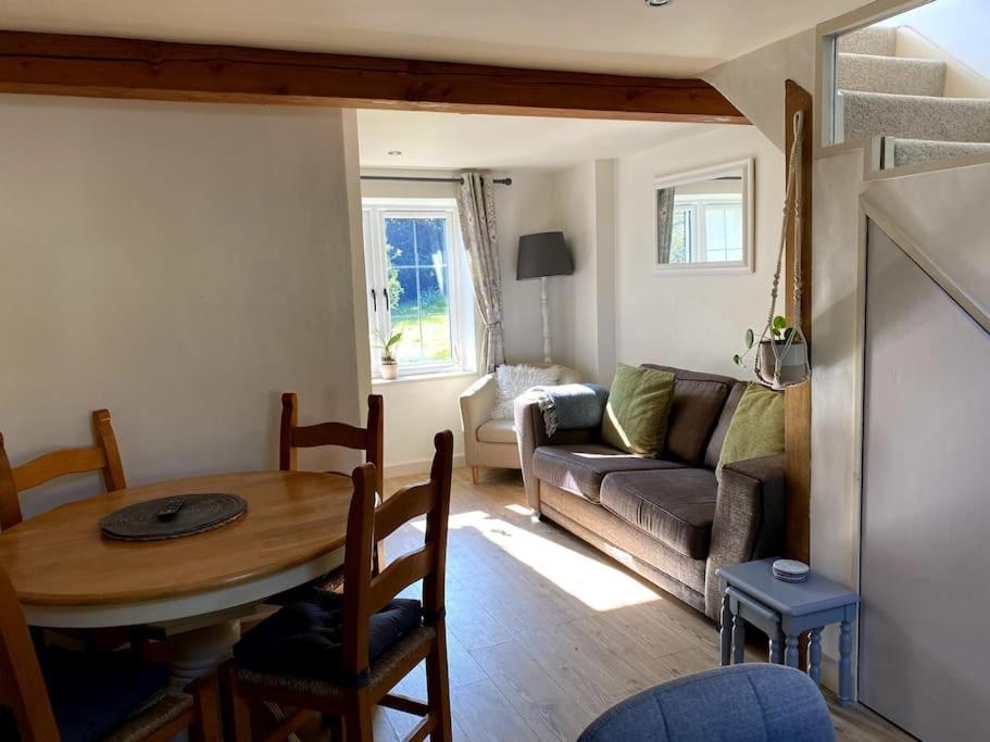 Coombe Edge Cottage Honiton Eksteriør billede